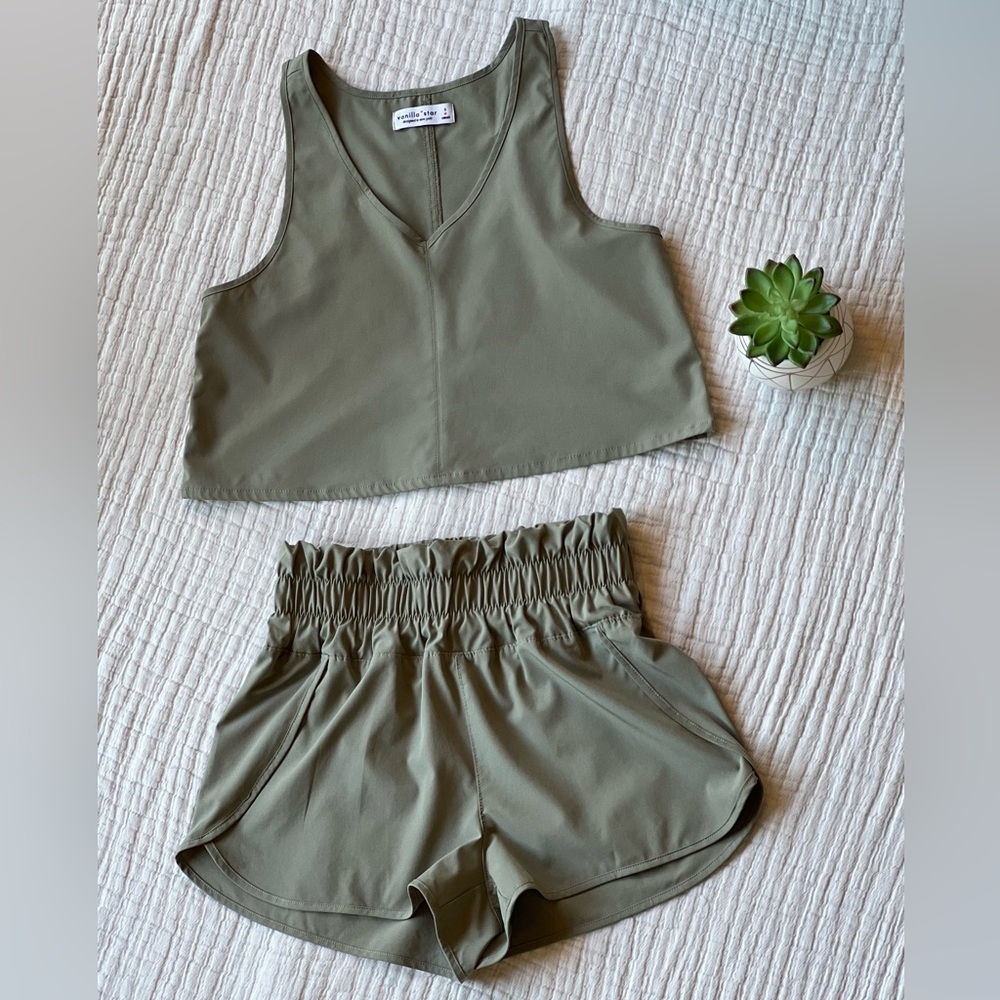 VANILLA STAR Olive Green Active Leisure Wear Two-Piece Set - Size Small